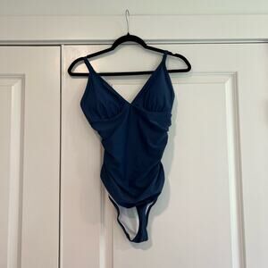 NWT Cupshe Women's Navy Blue One Piece Swimsuit‎ Size Large
